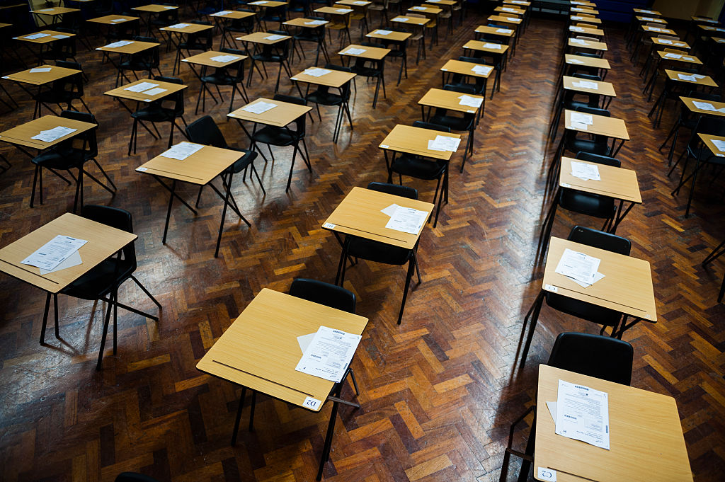 Public exams are the only fair way to test pupils