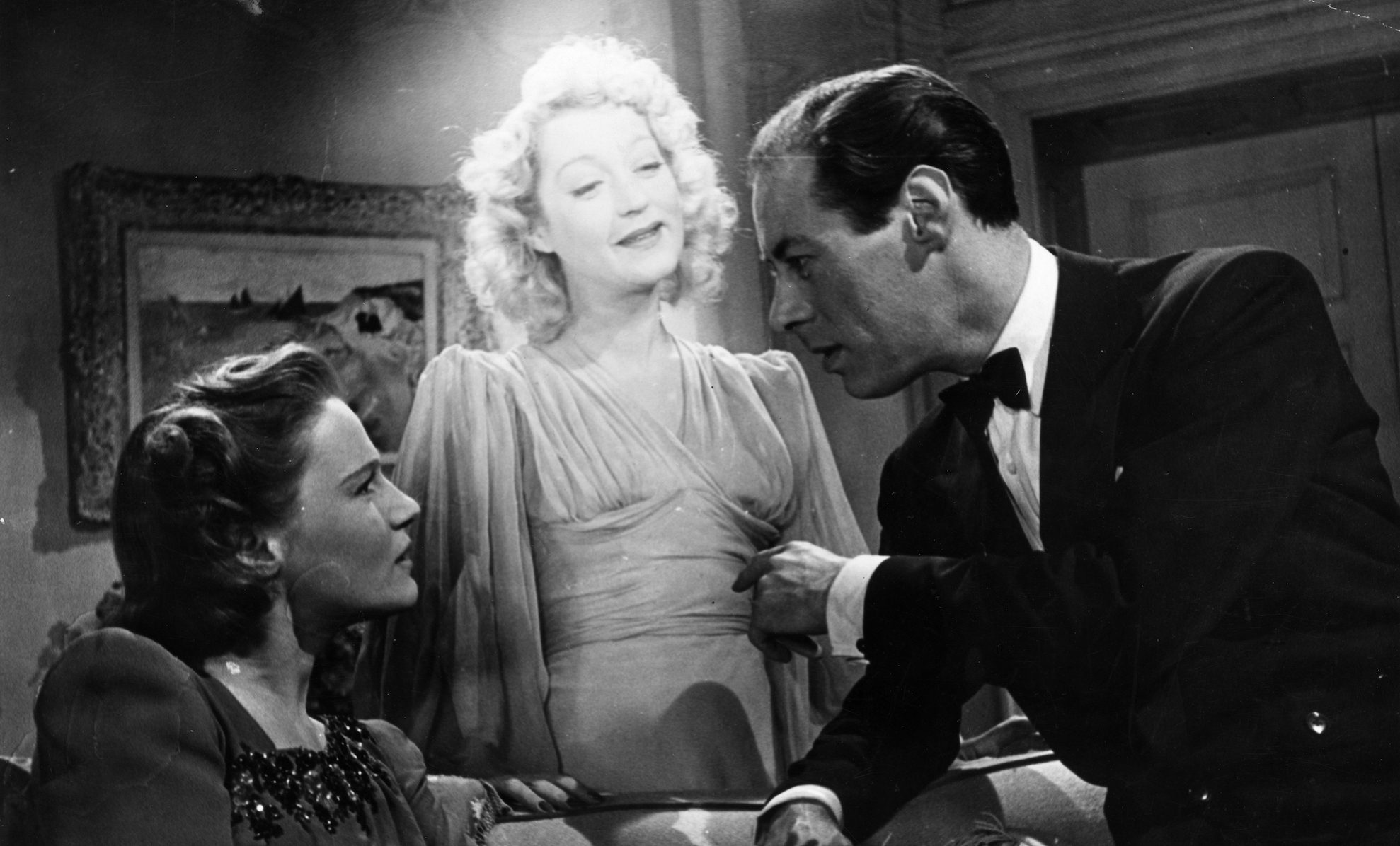 Why can&rsquo;t we have a good film of No&euml;l Coward&rsquo;s plays?