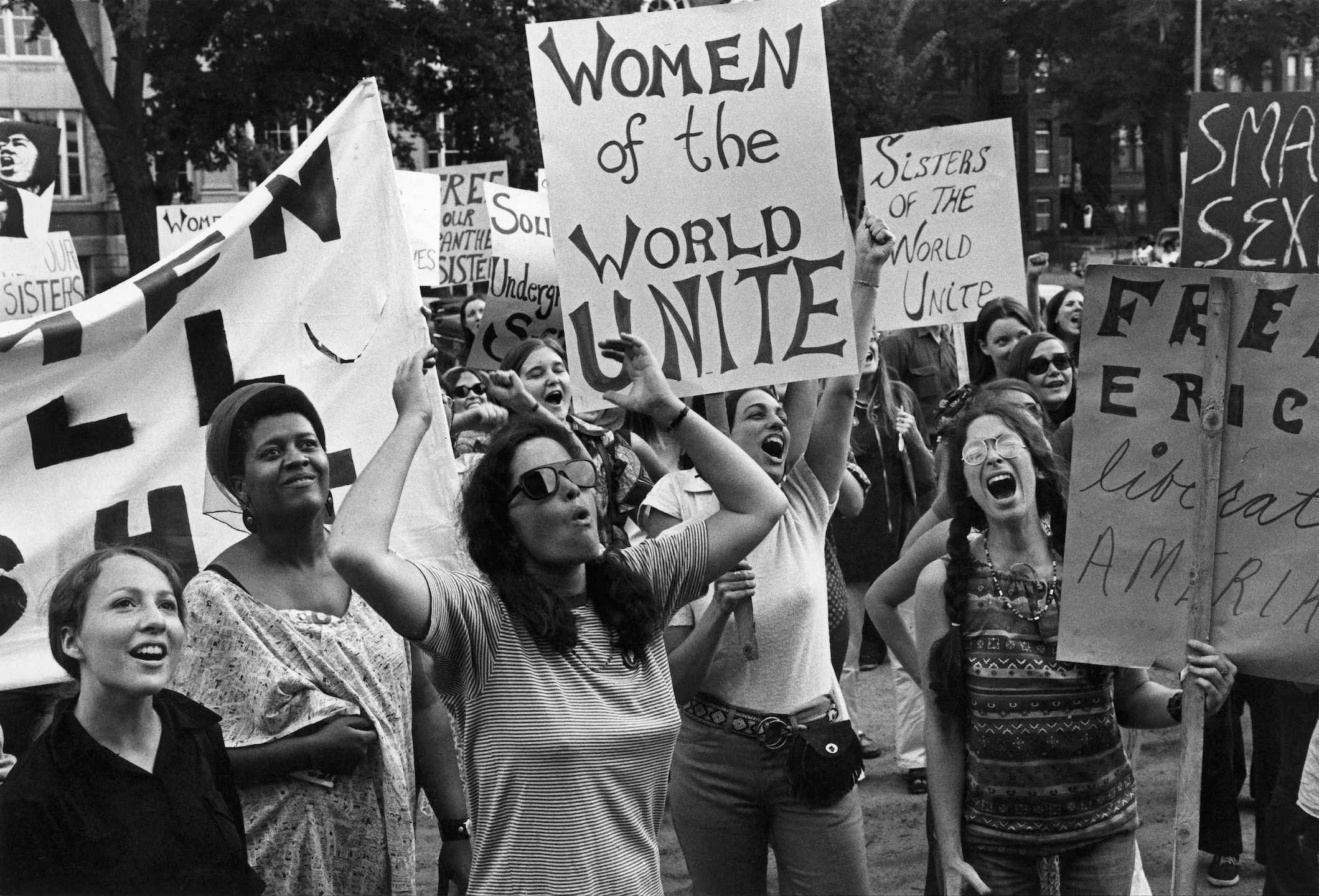Why is The Feminist Library erasing women?