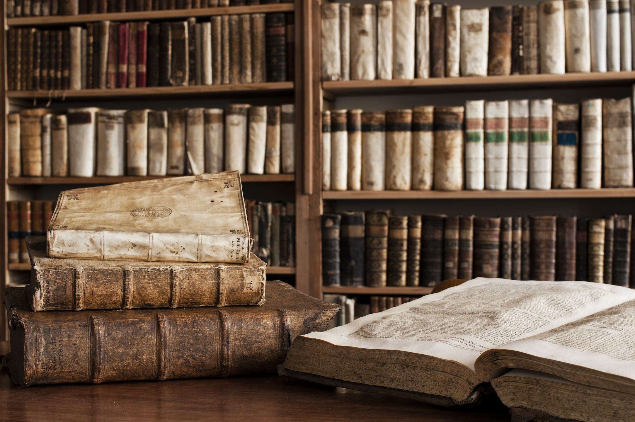 How imaginative should historians be?