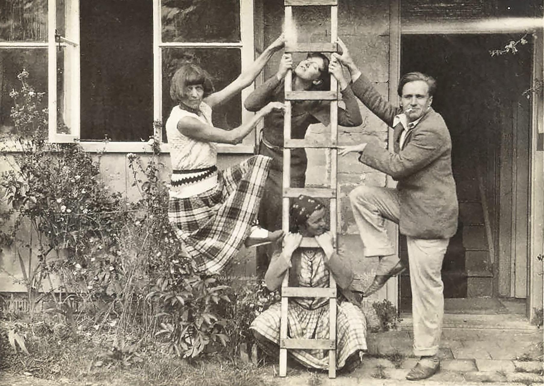 Sculptor, wrecker and seducer