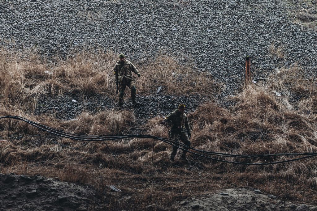 Dead men wave no flags
