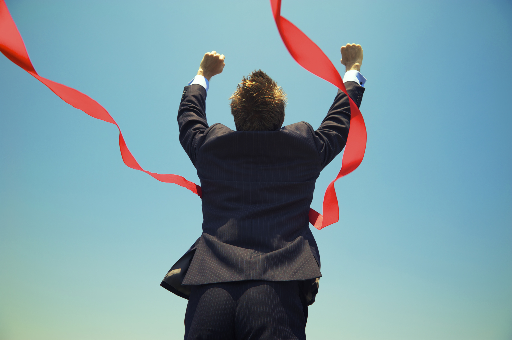 Выиграл успех. Успех фото. Победа успех. Мужчина победитель. Мотивация человечки.