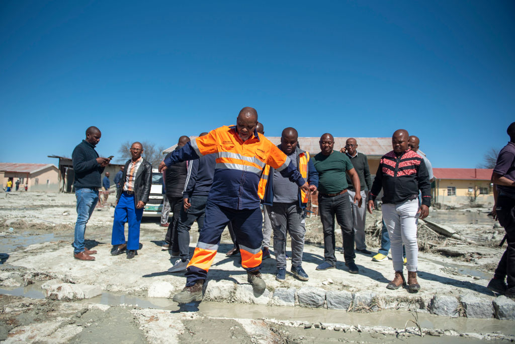 The collapse of the &ldquo;Rainbow Nation&rdquo;