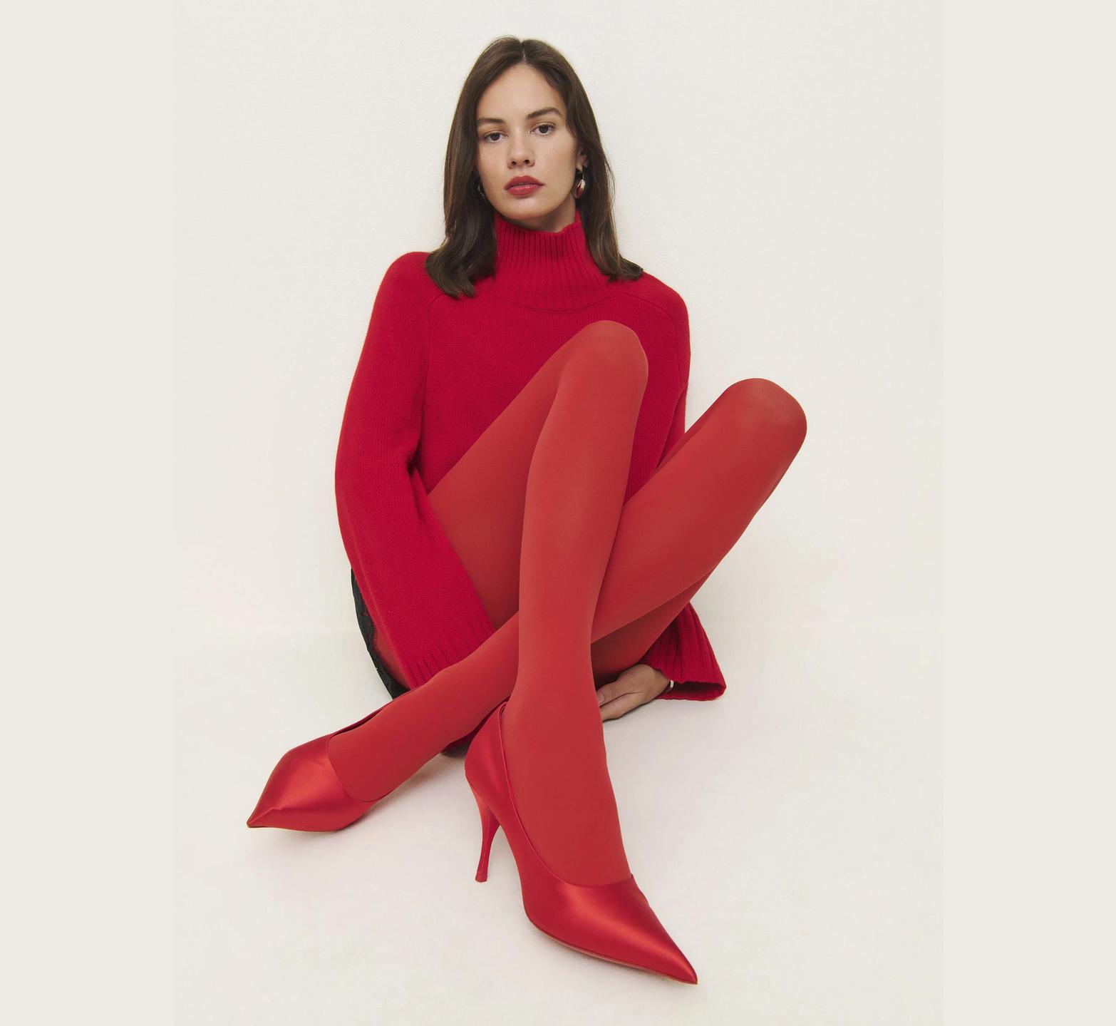 Scarlet lady