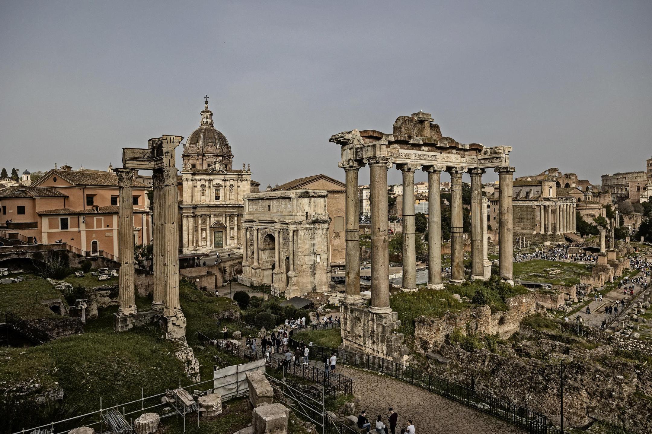 Reflections on the rubble of the ancients