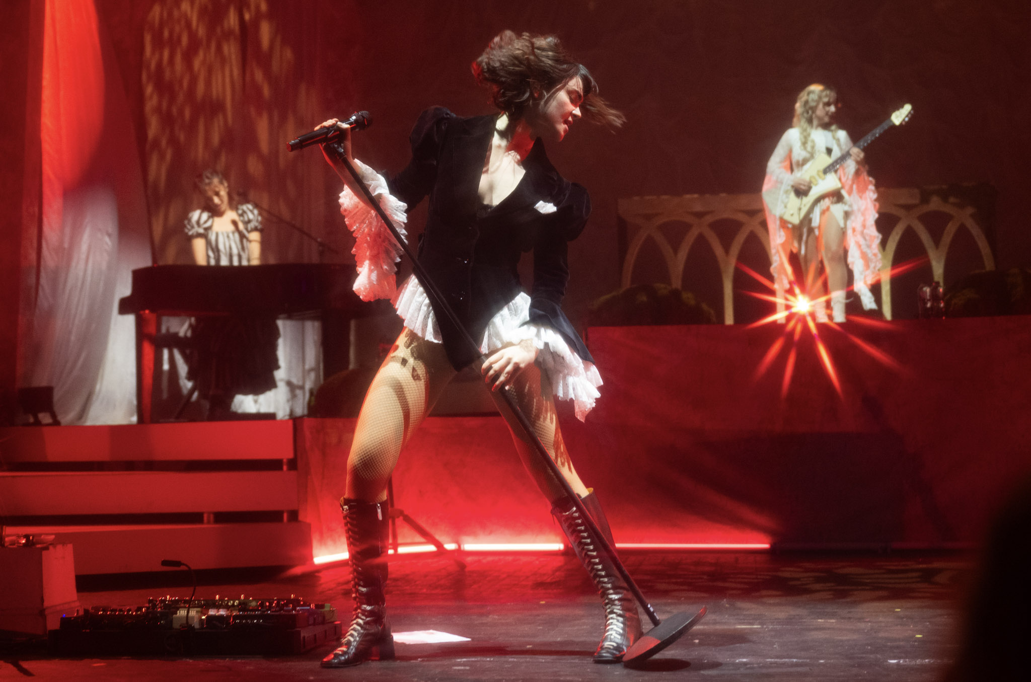 Roxy Music but they’re all Kate Bush