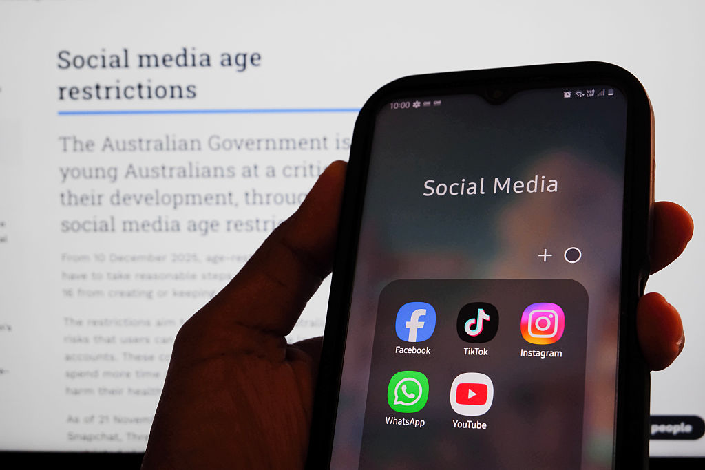 From digital freedom to the virtual panopticon